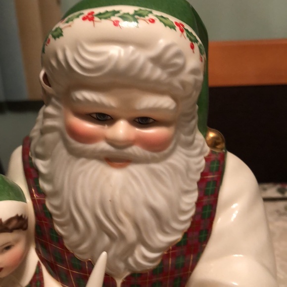 COPY - 🆕🆕🆕LENOX SANTA’S HOLIDAY TOY SHOP COOKIE JAR🆕 - Picture 8 of 16